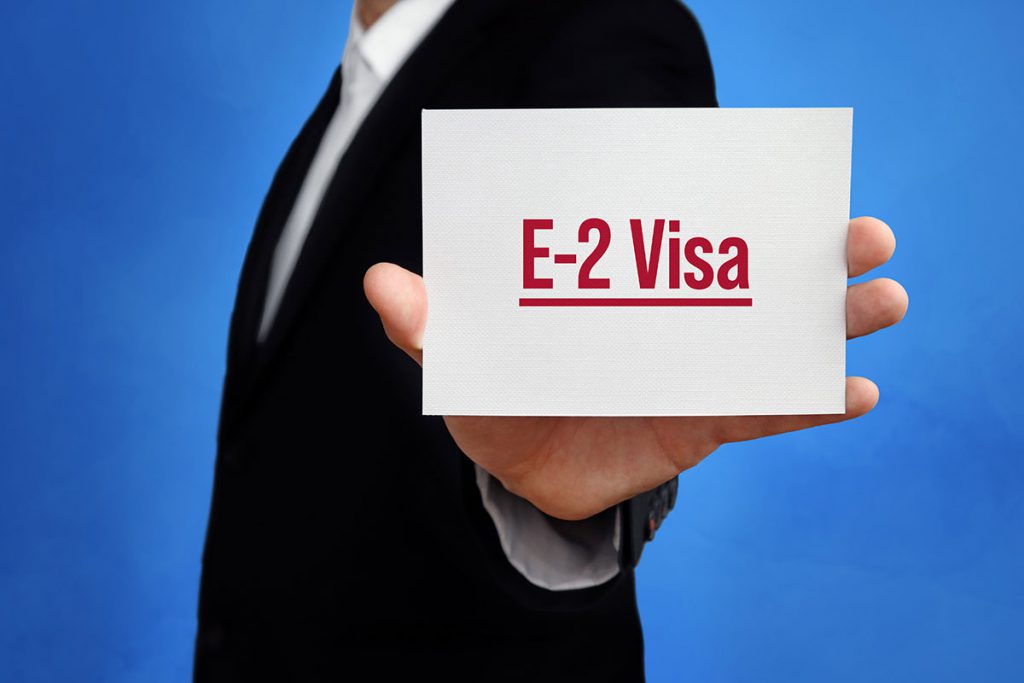 Cómo solicitar la Visa E-2