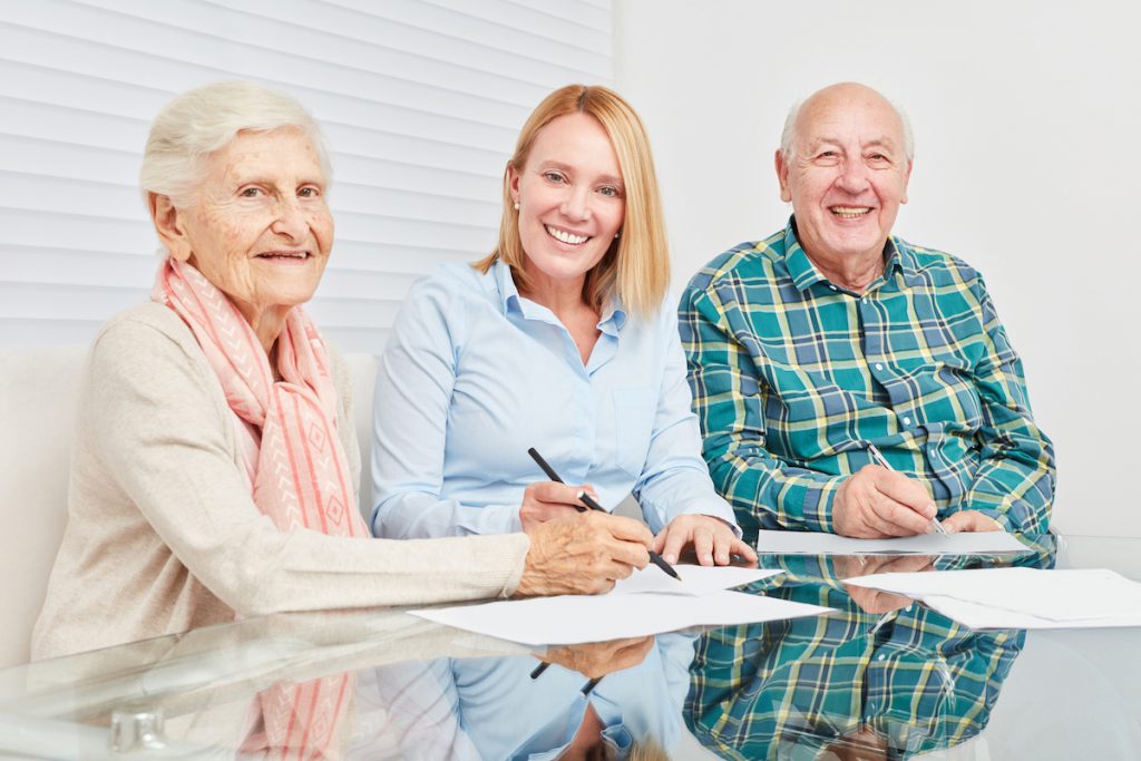 El objetivo es ofrecer asesoramiento tributario gratis y ayuda para preparar declaraciones de impuestos básicas a personas mayores de 60 años.